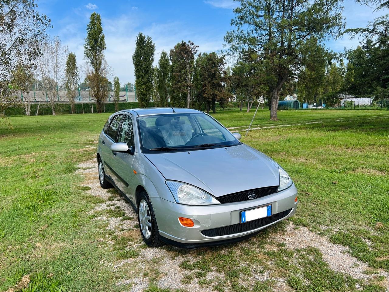 Ford Focus 1.6i 16V cat 5p. Ghia