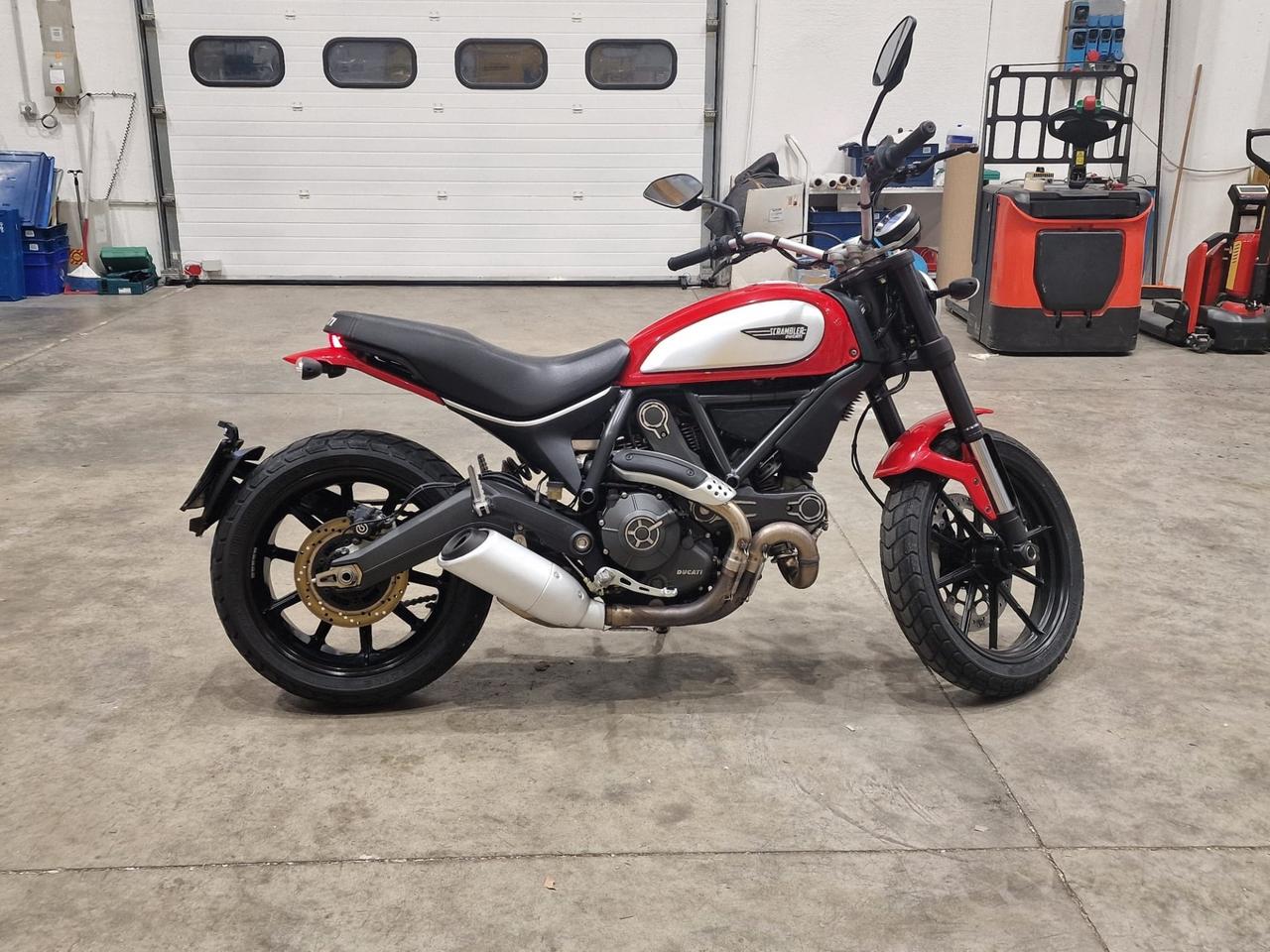 Ducati scrambler 803 Classic