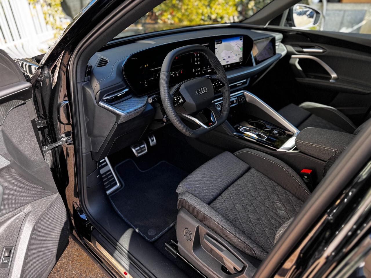 Audi Q5 SPB TDI quattro S tronic line, Aziendale estera