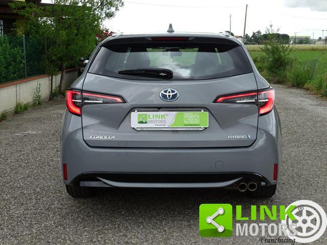 TOYOTA Corolla Touring Sports 2.0 Hybrid Business