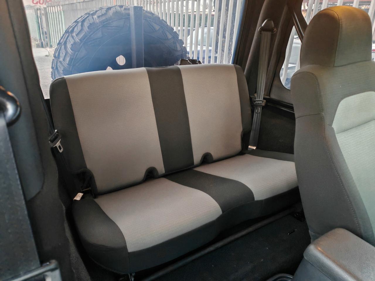 Jeep Wrangler 4.0 cat Sahara