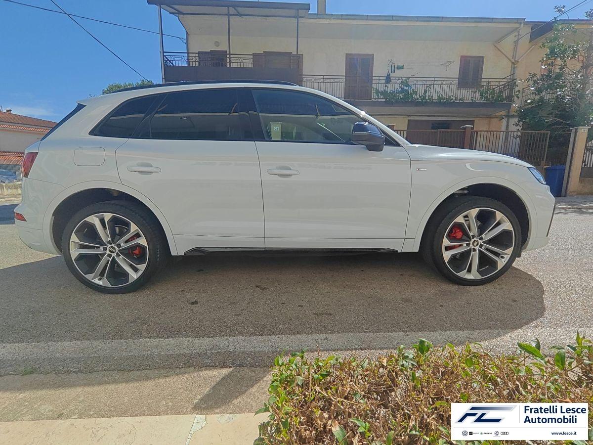 AUDI - Q5 40 2.0 tdi mhev 12V S line Plus quattro s-tronic (Pronta Consegna!!)