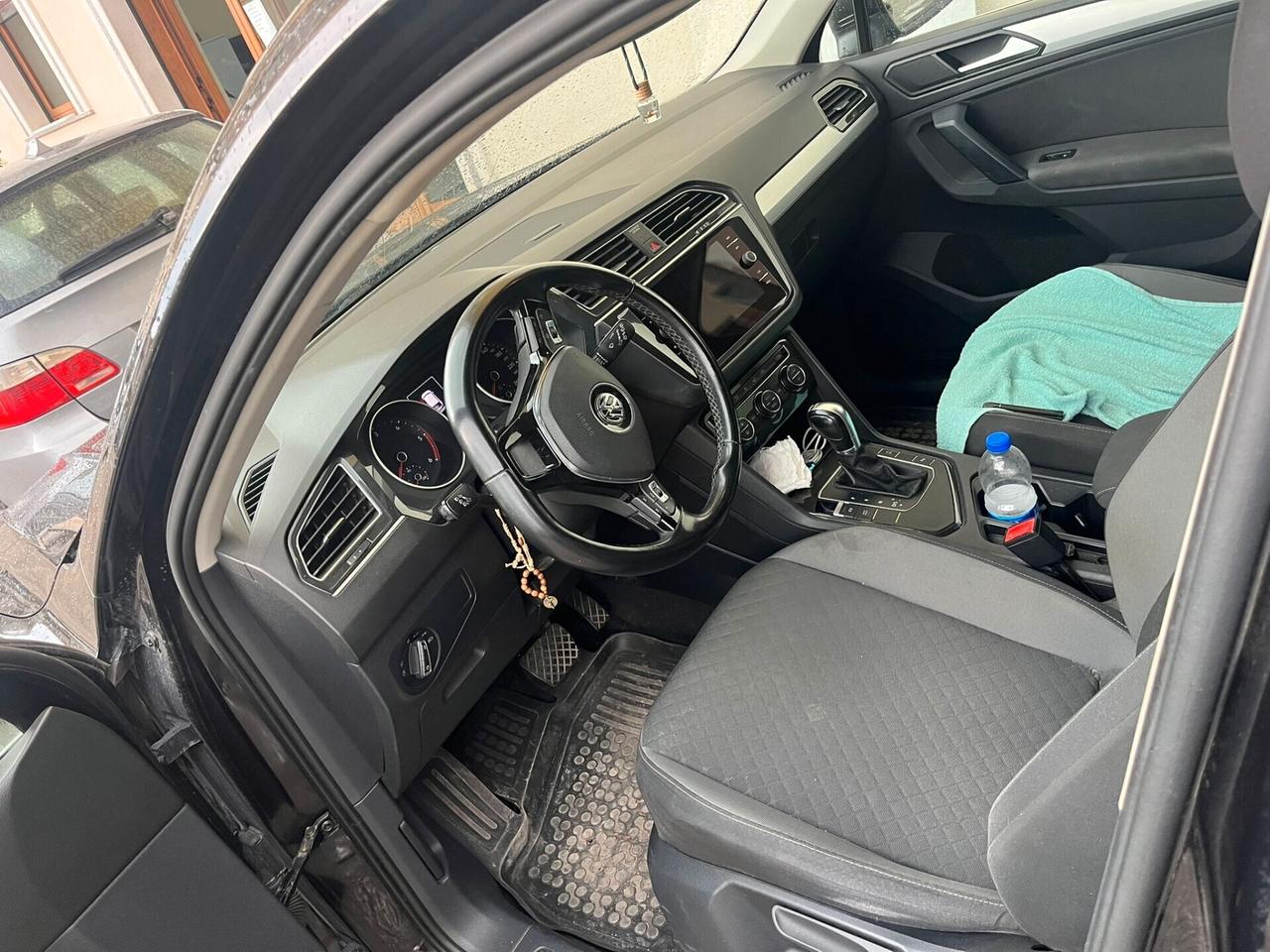 Volkswagen Tiguan 2.0 TDI SCR DSG 4MOTION Business BMT