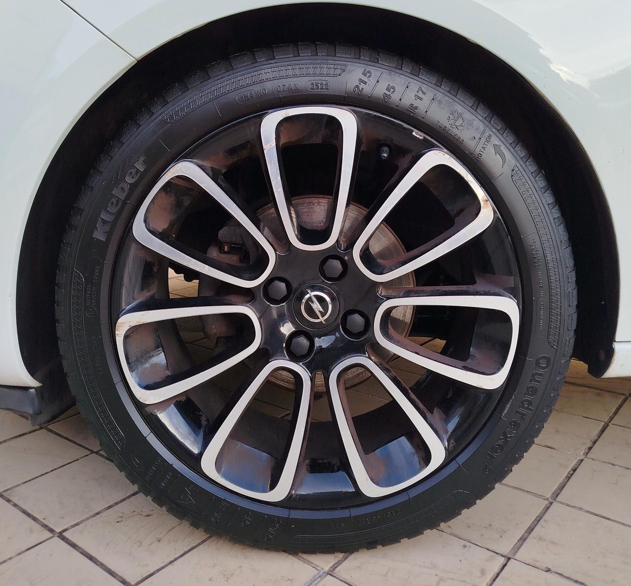 Opel Adam 1.2 70 CV Start&Stop Glam