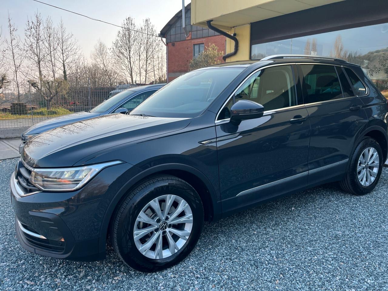 Volkswagen Tiguan 2.0 TDI 150 CV SCR DSG 11/2022 **km 83698**