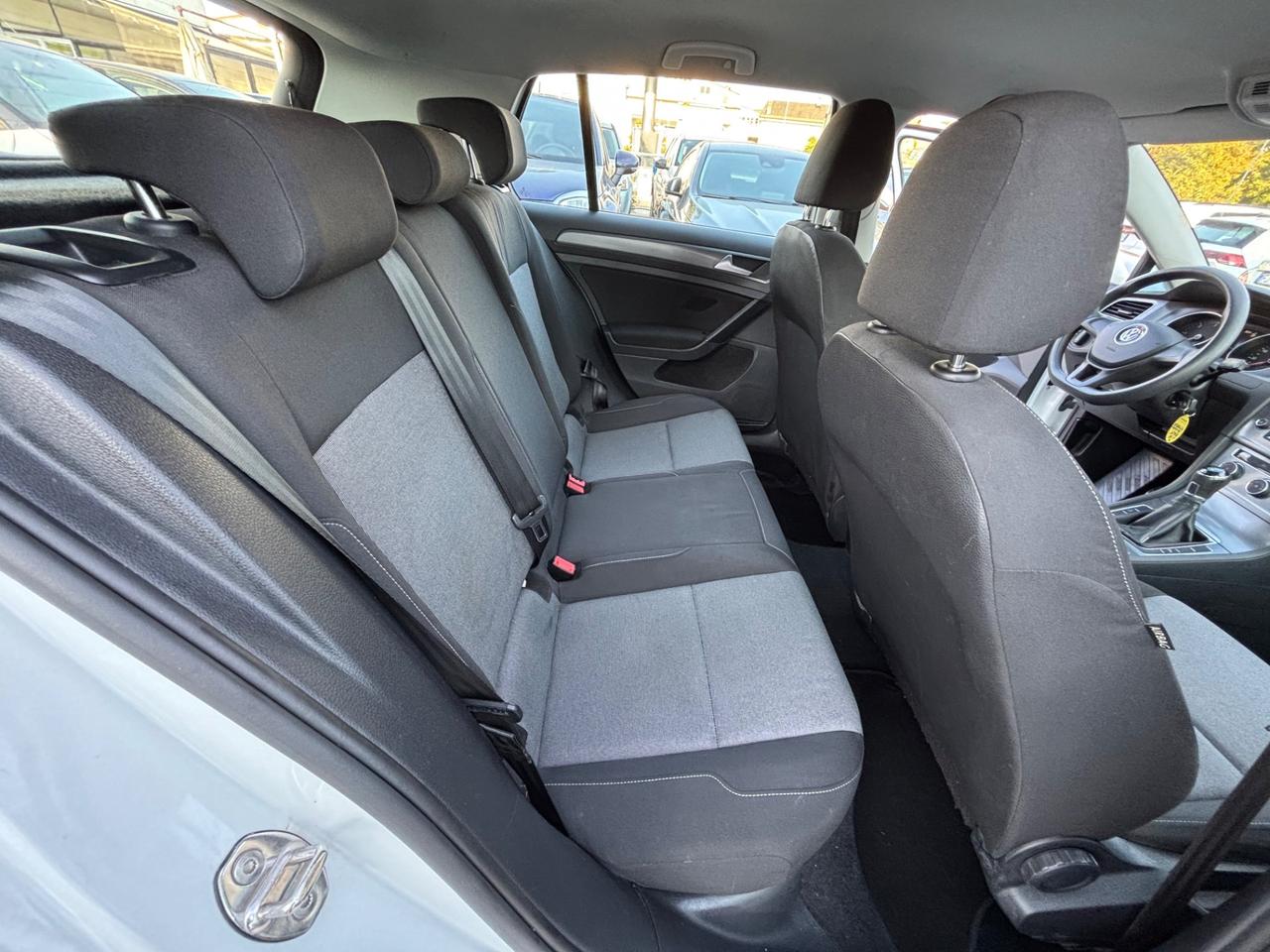 VW GOLF 1.6TDI 90CV SOLI 90.000KM PARK SENS
