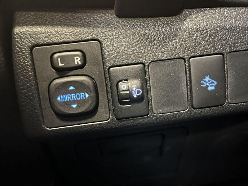 Toyota Auris Hybrid Lounge Touring Sports