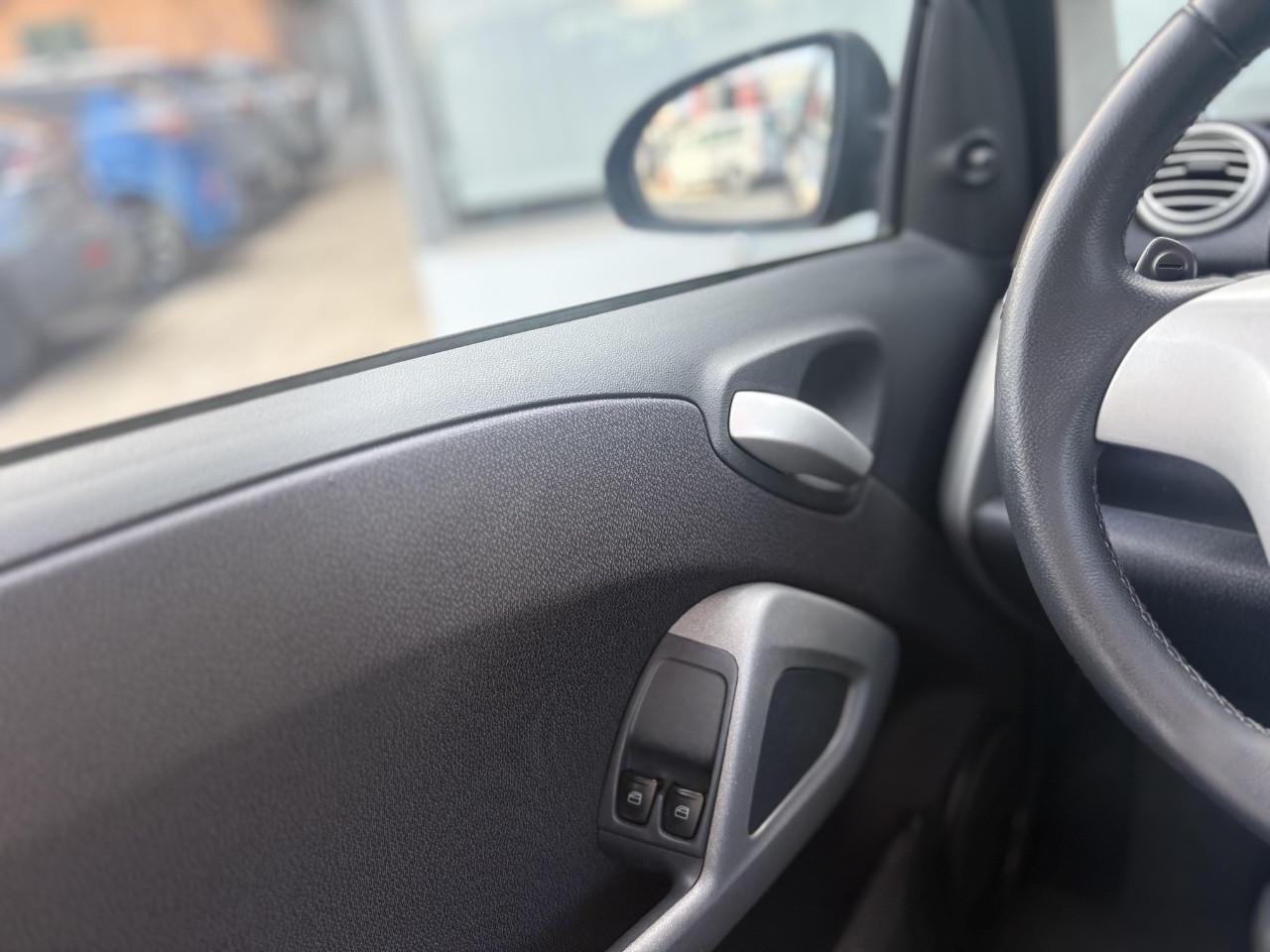 Smart fortwo coupe 1.0 Benzina 71CV E5 Automatico - 2011