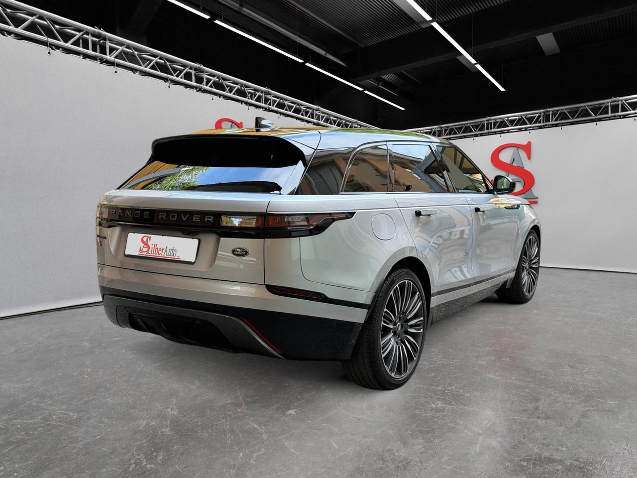 Land Rover Range Rover Velar 2.0 i4 R-Dynamic SE 240cv auto "83700 km!!!"