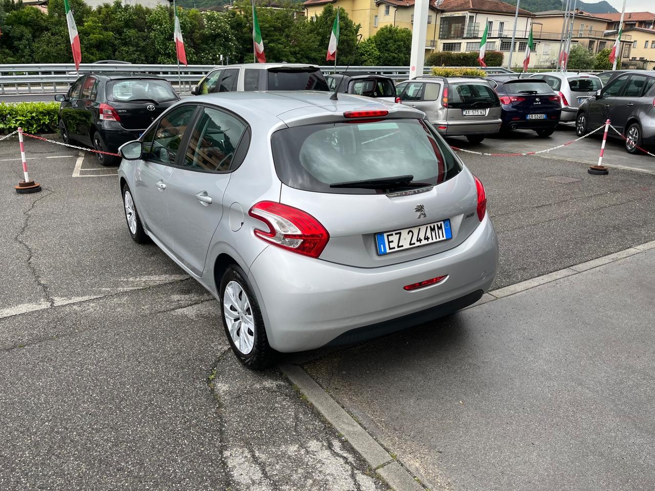 PEUGEOT 208 - BENZINA/GPL