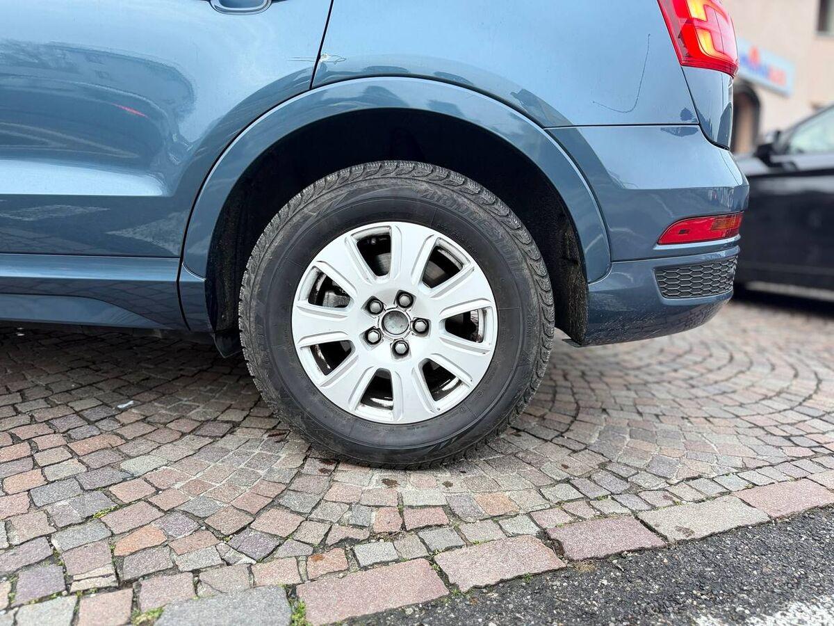 Audi Q3 1.4 tfsi cod S line edition s-tronic