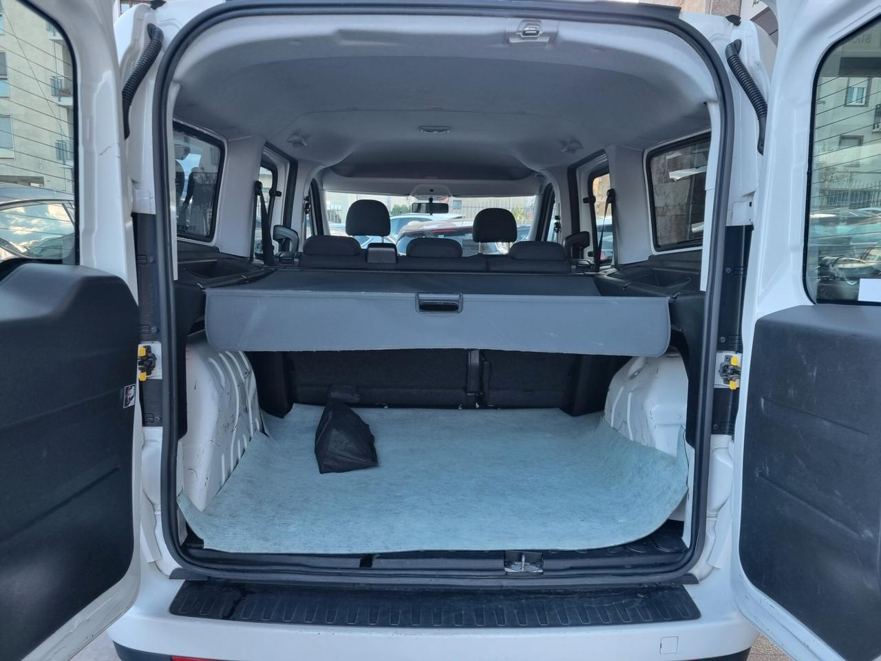 Fiat Doblo Cargo Maxi 1.6 mjt 105cv - IVA ESCLUSA