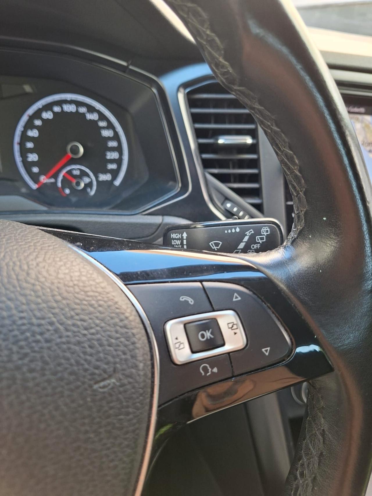 Volkswagen T-Roc 1.6 TDI SCR Advanced BlueMotion Technology