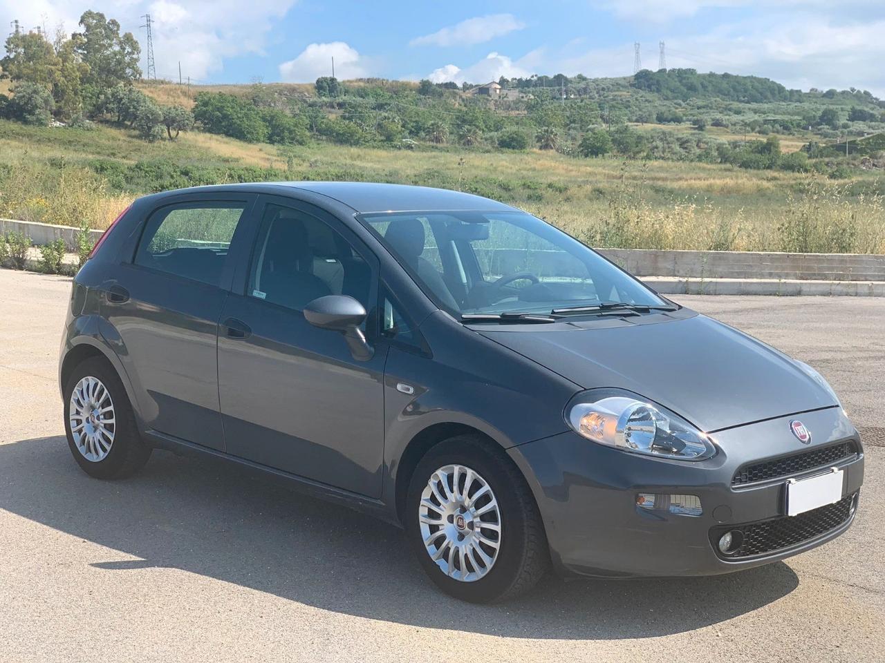 Fiat Punto 1.3 MJT II S&S 95 CV 5 porte Street