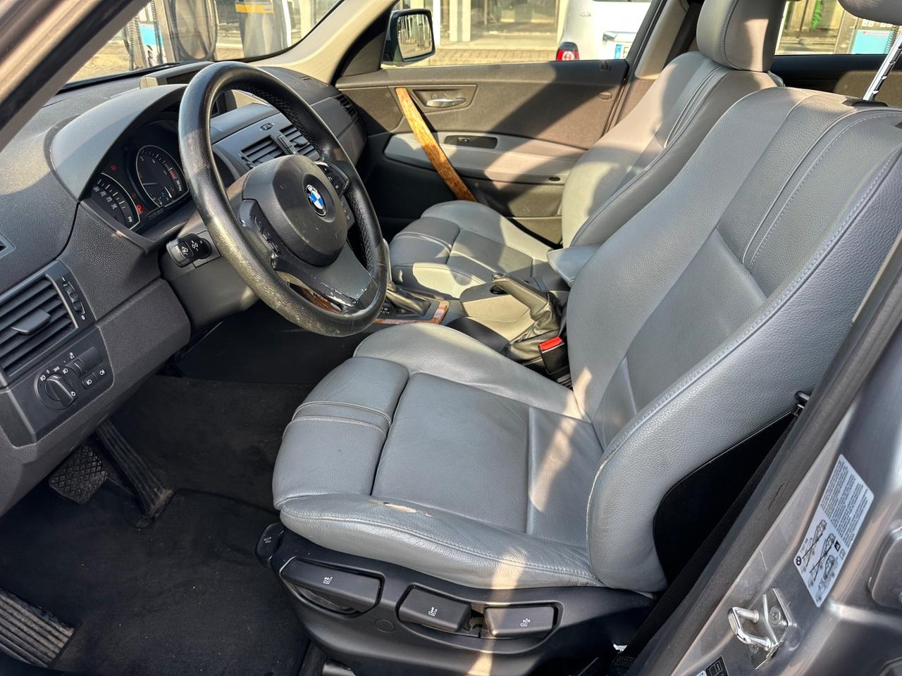 Bmw X3 3.0d cat Futura