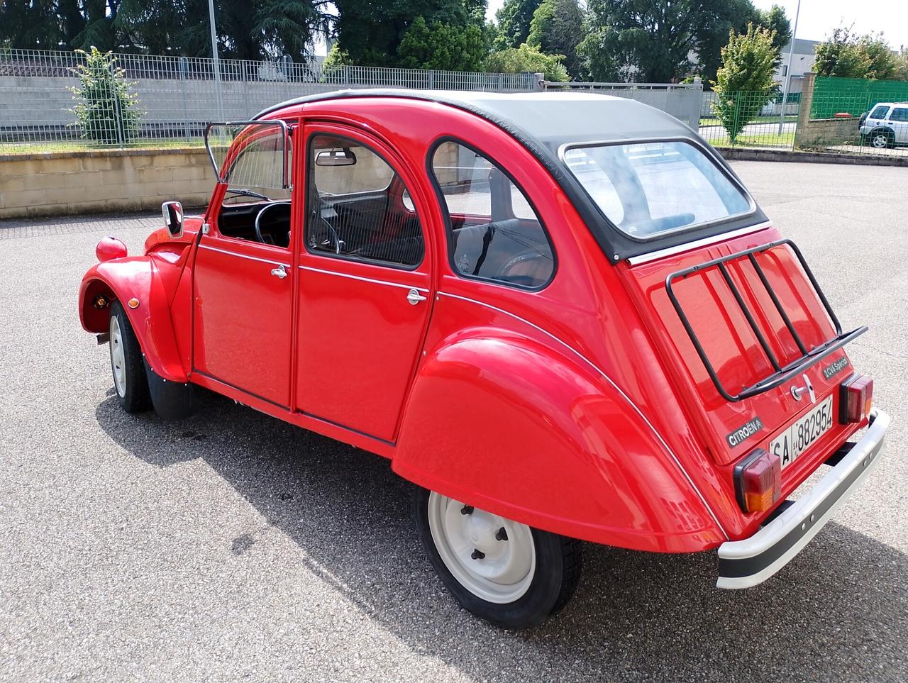 Citroen 2CV 6 Special