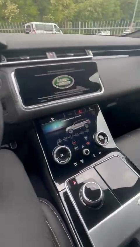 Land Rover Range Velar 2.0D I4 240 CV R-Dynamic HSE