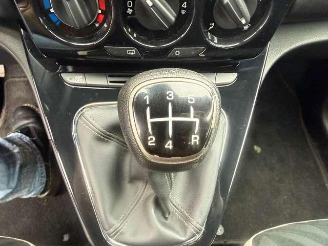 Lancia Ypsilon Ypsilon III 2015 1.2 Gold 69cv