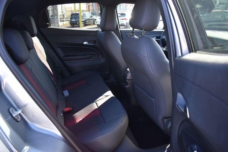 Alfa Romeo Junior Junior 1.2 145 CV Hybrid eDCT6