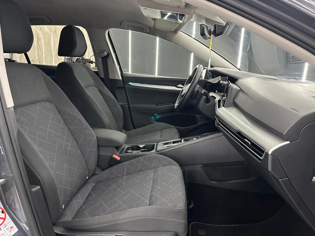 Volkswagen Golf Golf VIII 2020 2.0 tdi Style 115cv dsg