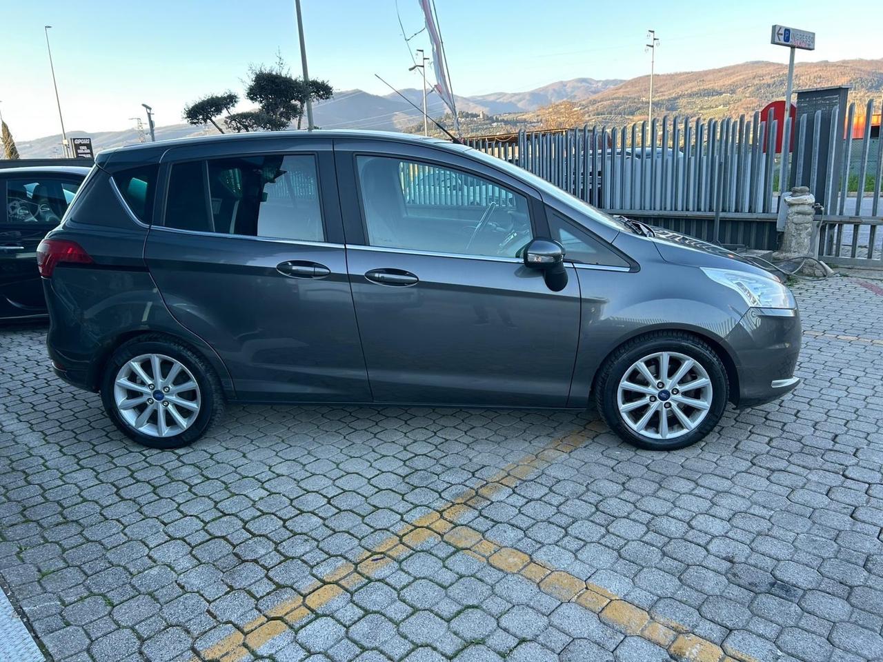 Ford B-Max 1.0 EcoBoost 100 CV Business Titanium