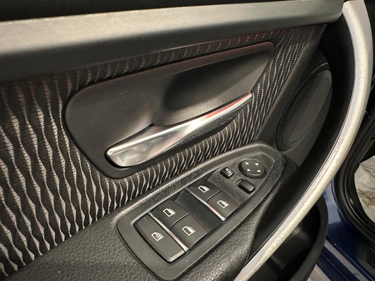 Bmw 318d Touring Business Advantage autom.