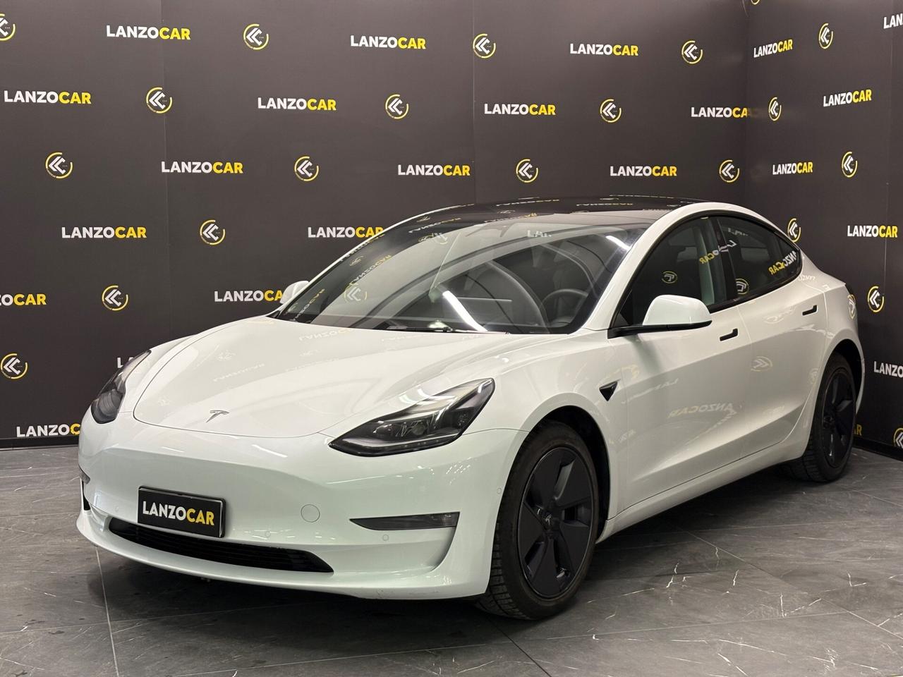 Tesla Model 3 *LONG RANGE*DUAL MOTOR*4X4*WHITE*
