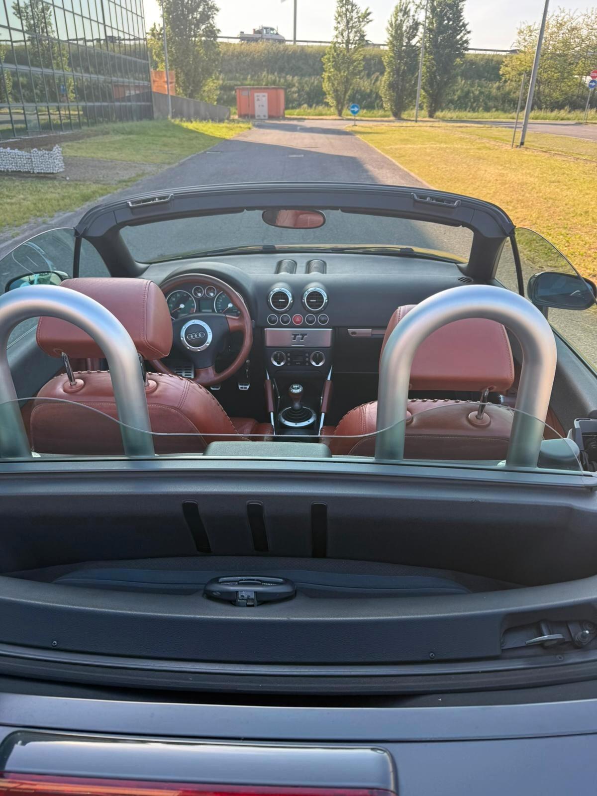 Audi TT Roadster 1.8 T 20V 179 CV cat