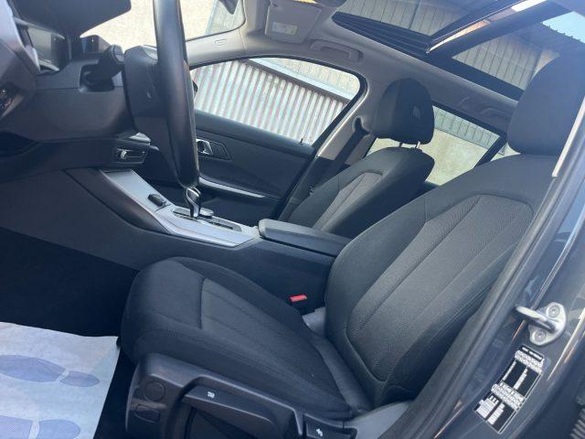 BMW 318 d Touring Sport *TETTO APRIBILE*