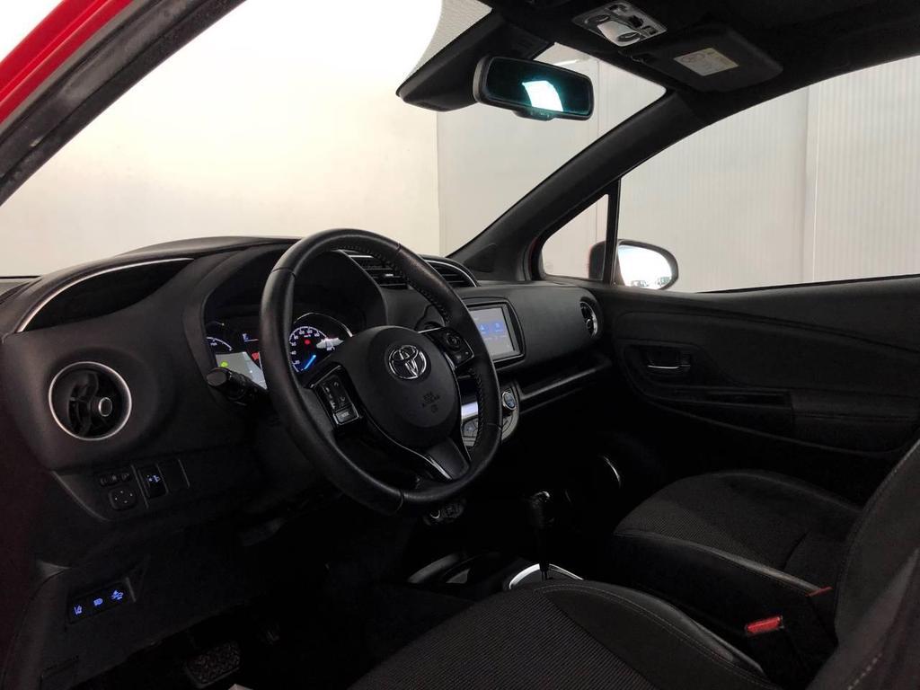 Toyota Yaris 5 Porte 1.5 VVT-i Hybrid Style E-CVT