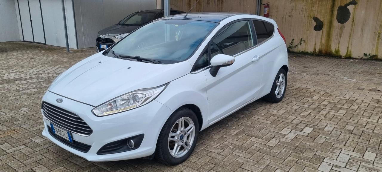 Ford Fiesta 1.5 TDCi 75CV 3 porte Titanium