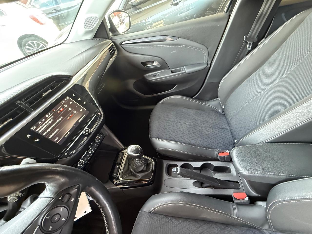 Corsa 1.2 Design-b-color-unipro-rate-garanzia