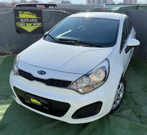 Kia RIO 1.2 BENZINA 2013 UNICOPROPRIETARIO NEOPATENTATI