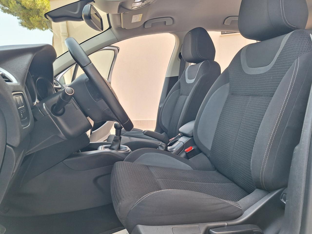Citroen C4 1.6 hdi 100 cv BERLINA PERFETTA 2017