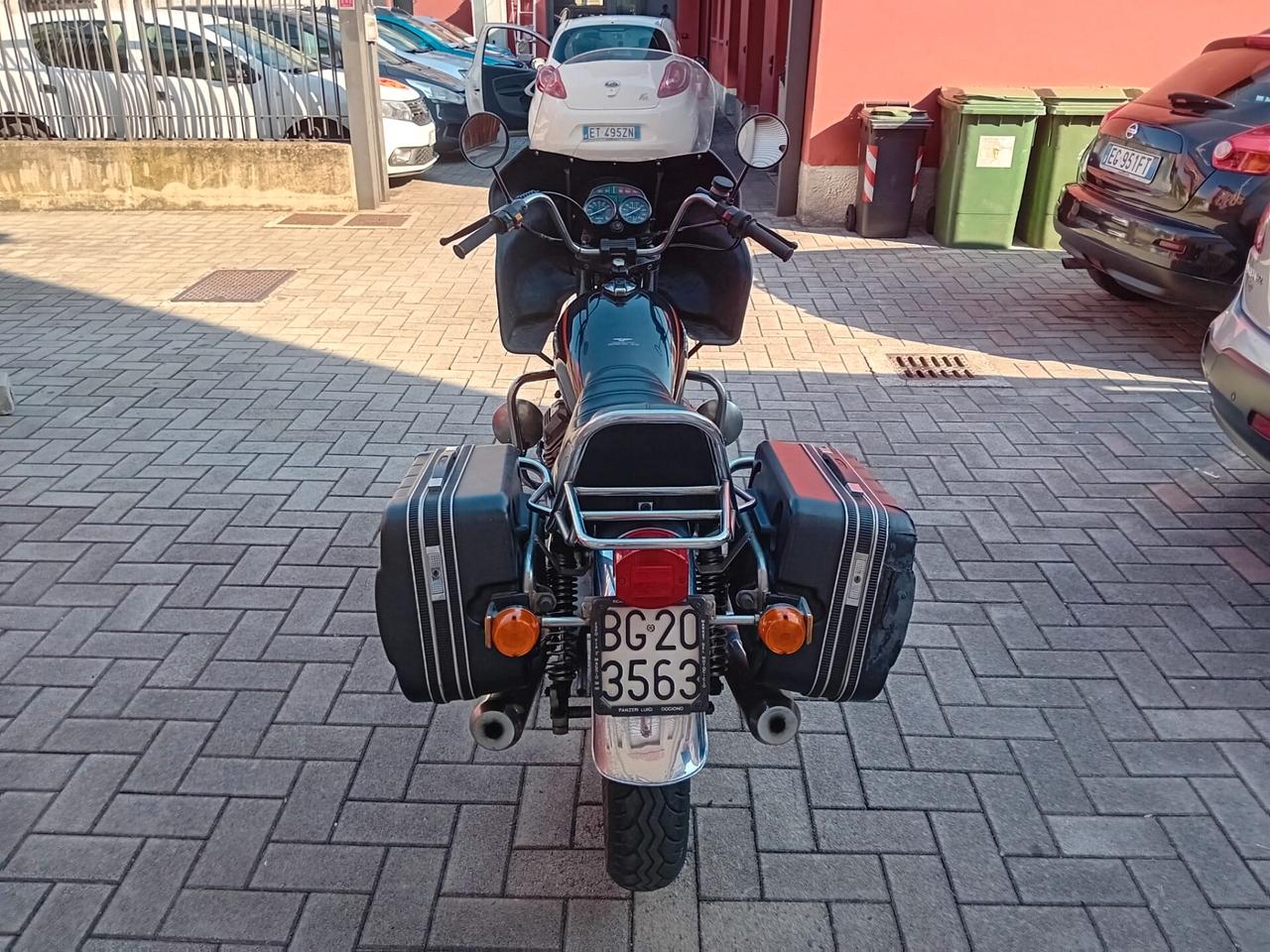 Moto Guzzi V 35