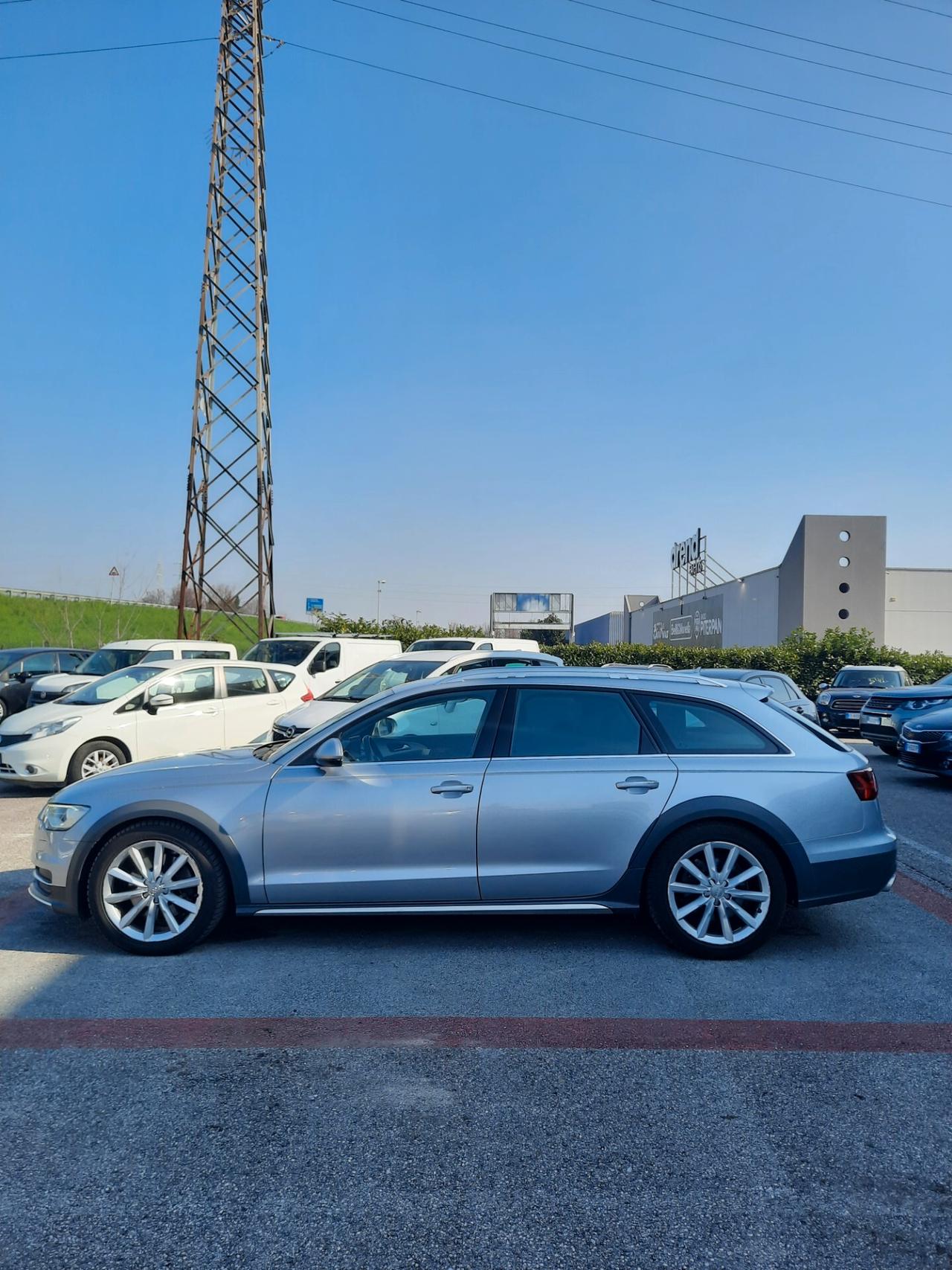 Audi A6 allroad 3.0 TDI 218 CV S tronic Business Plus