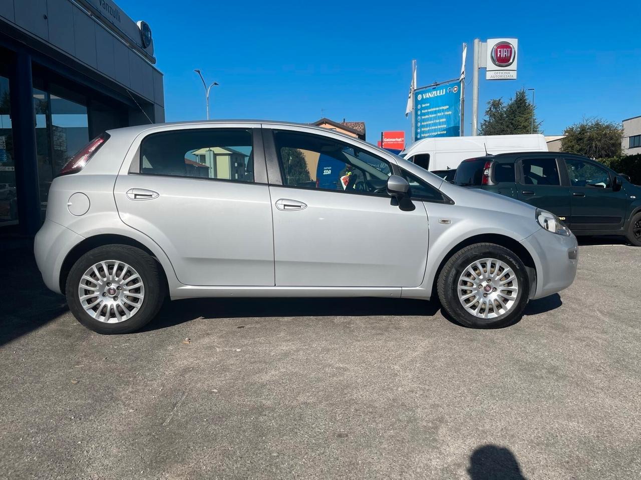 Fiat Punto 1.4 S&S 8V Dualogic 5 porte Street