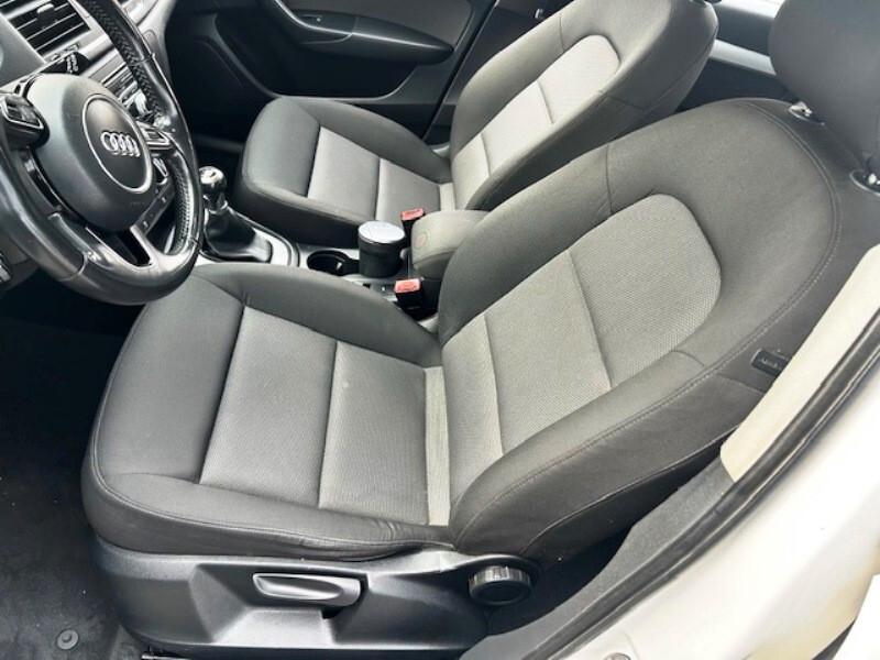 Audi Q3 2.0 TDI 120 CV Sport