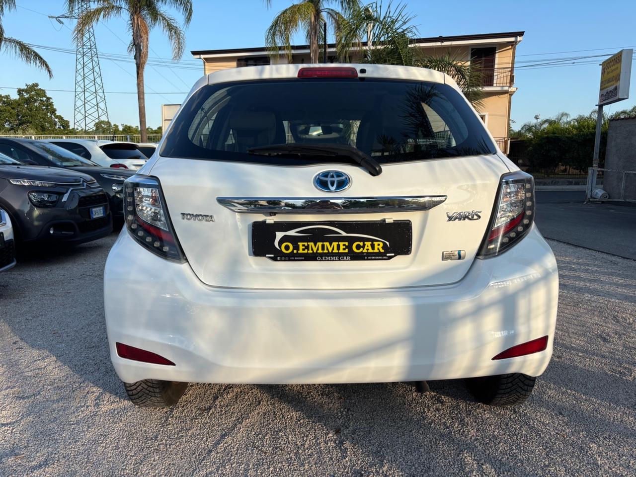 TOYOTA YARIS HYBRISD 1.5 75CV AUTOMATICA FULL OPT