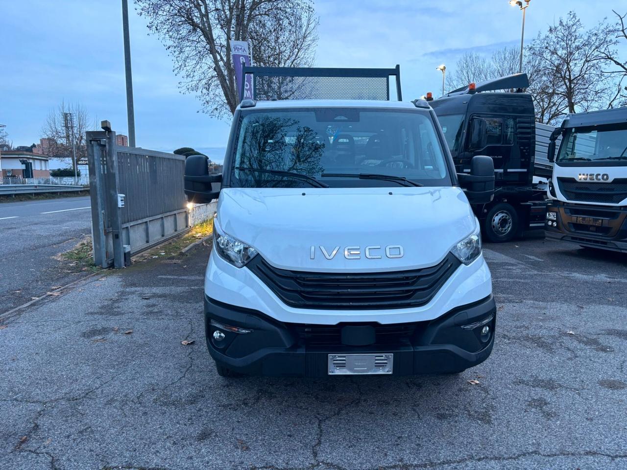 Iveco daily 35C160 doppia cabina nuovo modello ribaltabile