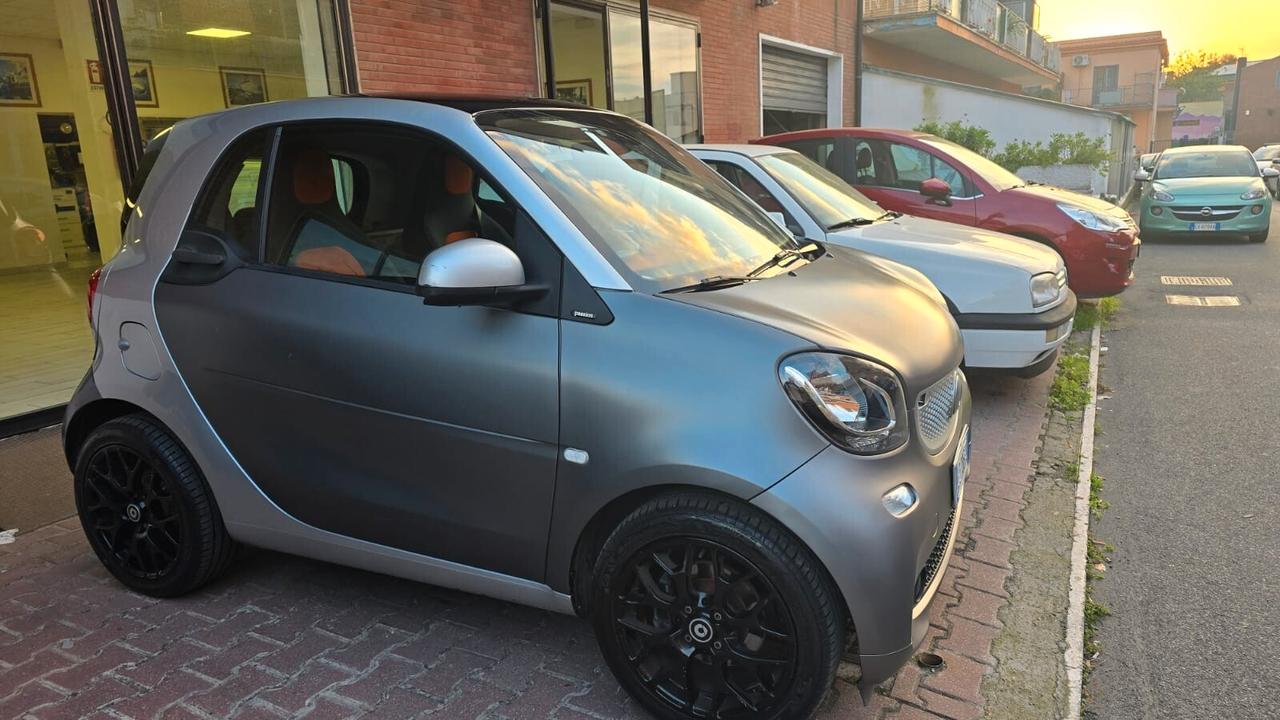 Smart ForTwo 1000 52 kW MHD coupé passion GRIGIO MATT