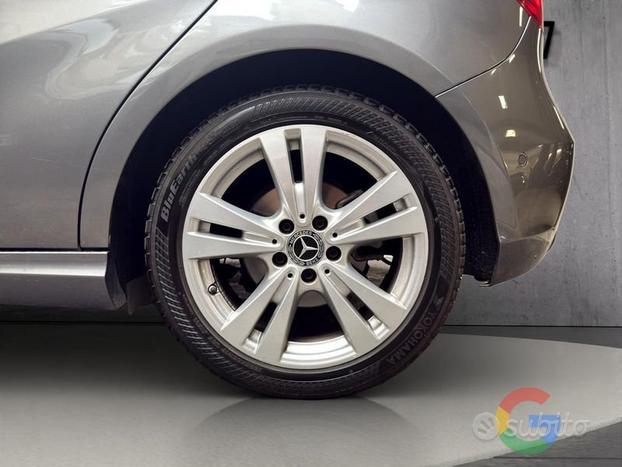 Mercedes-Benz Classe A A 180 d Automatic Sport
