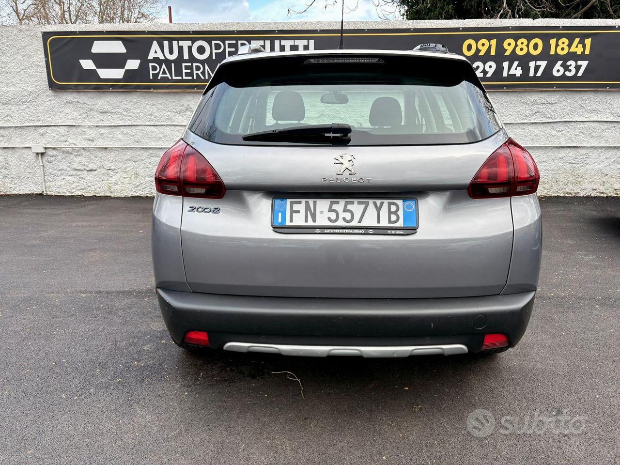 PEUGEOT 2008 1.6 BlueHDi (100CV) Black Matt