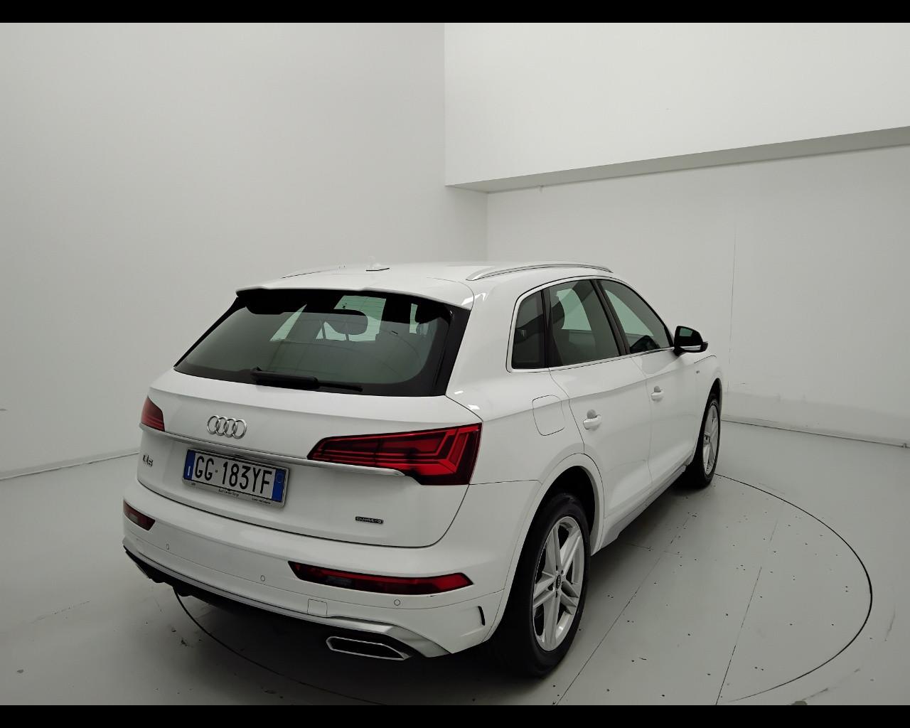 AUDI Q5 II 2020 - Q5 40 2.0 tdi mhev 12V S line quattro s-tronic