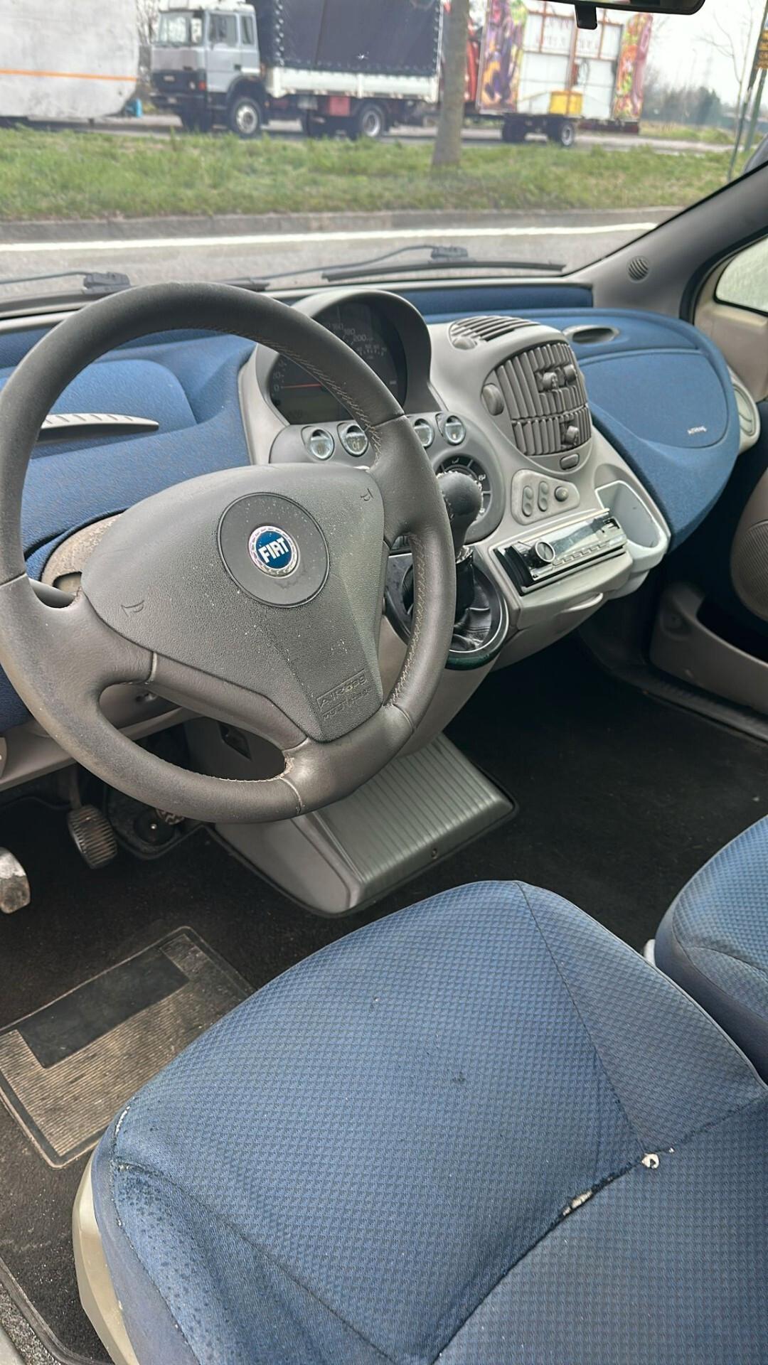 Fiat Multipla 1.6 16V Natural Power Dynamic