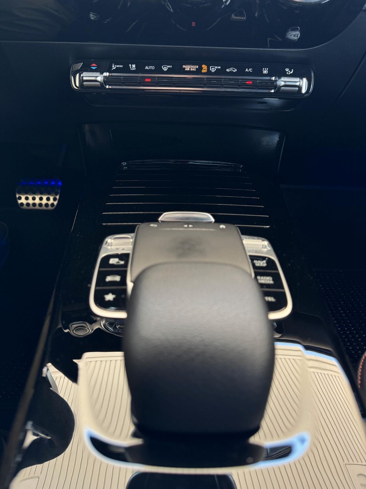 Mercedes-benz A 250 e Automatic EQ-Power Premium AMG line