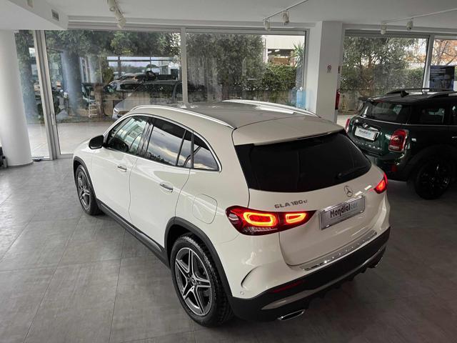 MERCEDES-BENZ GLA 180 d Automatic Premium