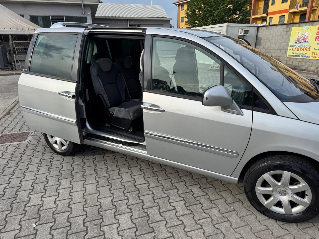 Peugeot 807 2.0 HDi 163CV SV 7 posti