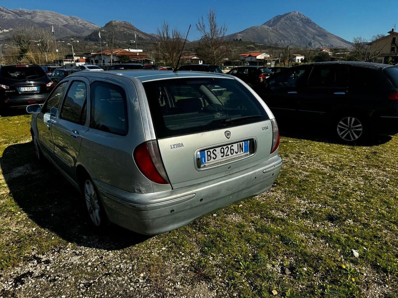 LANCIA LYBRA