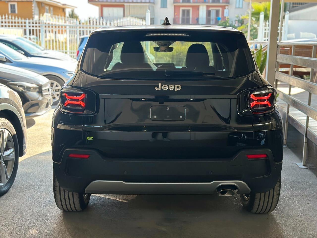 Jeep Avenger 1.2 E-Hybrid Summit Automatica KM 0